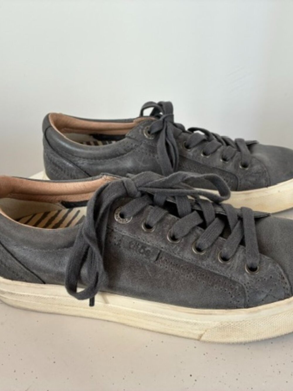 Taos Plim Soul Lux Women's Sneaker - Charcoal 7